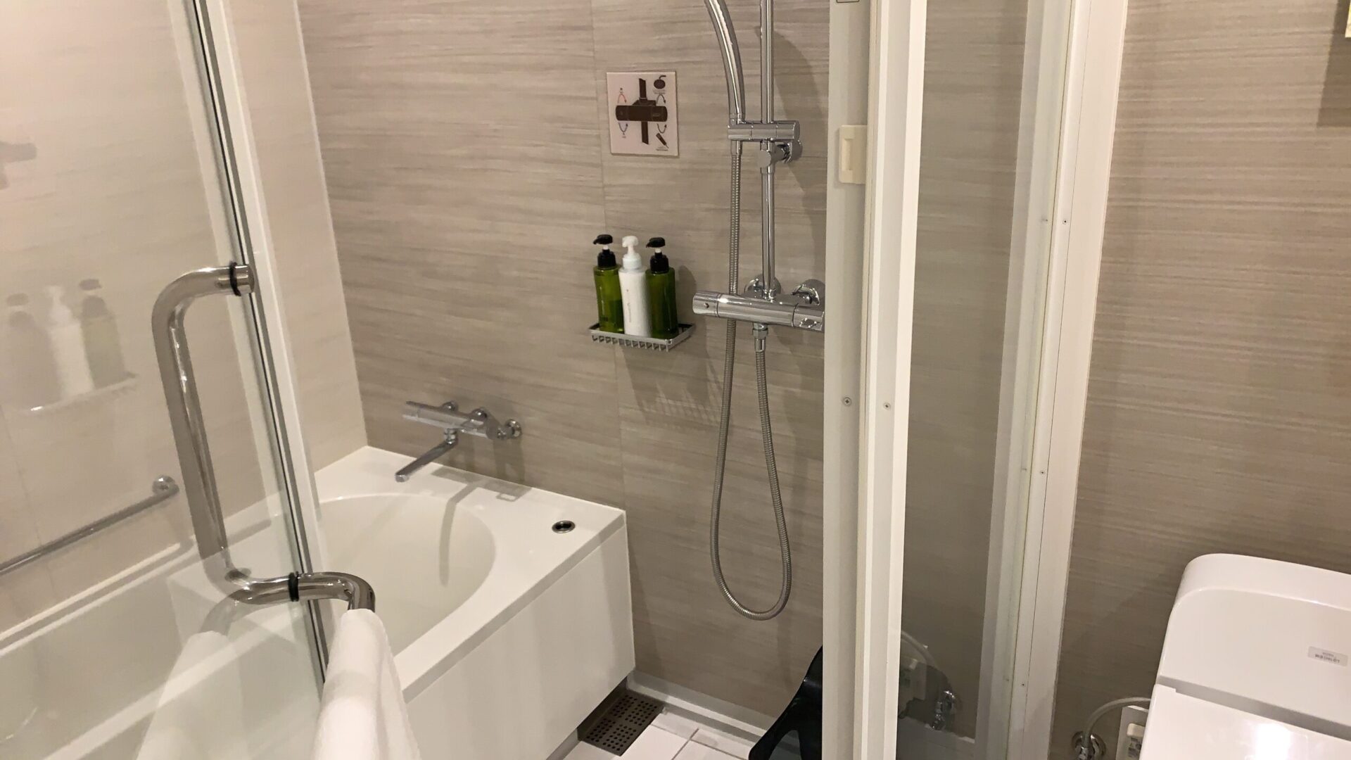 JRゲートタワーホテル　洗い場付き浴室