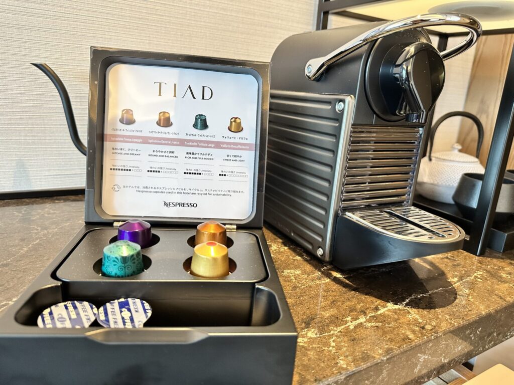 TIAD ホテル　コーヒーメーカー　ネスプレッソ