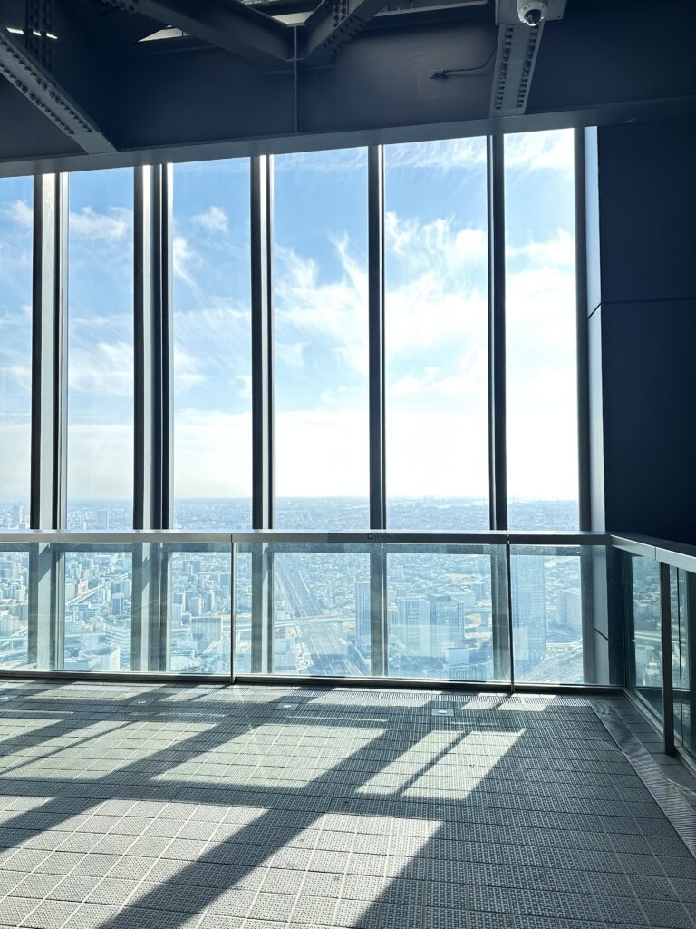 名古屋駅　ミッドランドスクエア　屋外展望台スカイプロムナード　44階〜46階