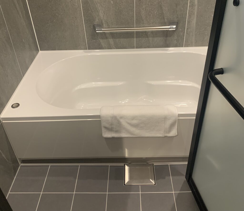 ニッコースタイルホテル名古屋　客室　お風呂　洗い場付き浴室
