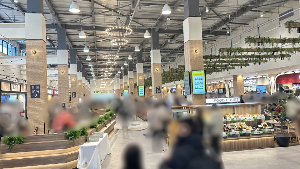 岡崎アウトレット　三井アウトレットパーク岡崎 フードコート